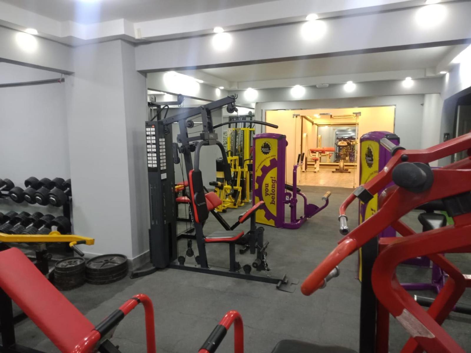 Al Hussam Hotel Apartments Rusayl エクステリア 写真