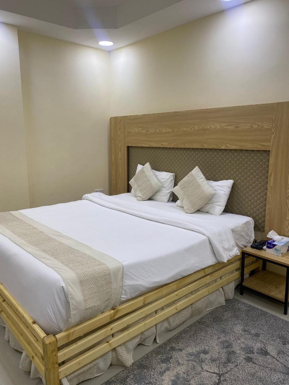 Al Hussam Hotel Apartments Rusayl エクステリア 写真
