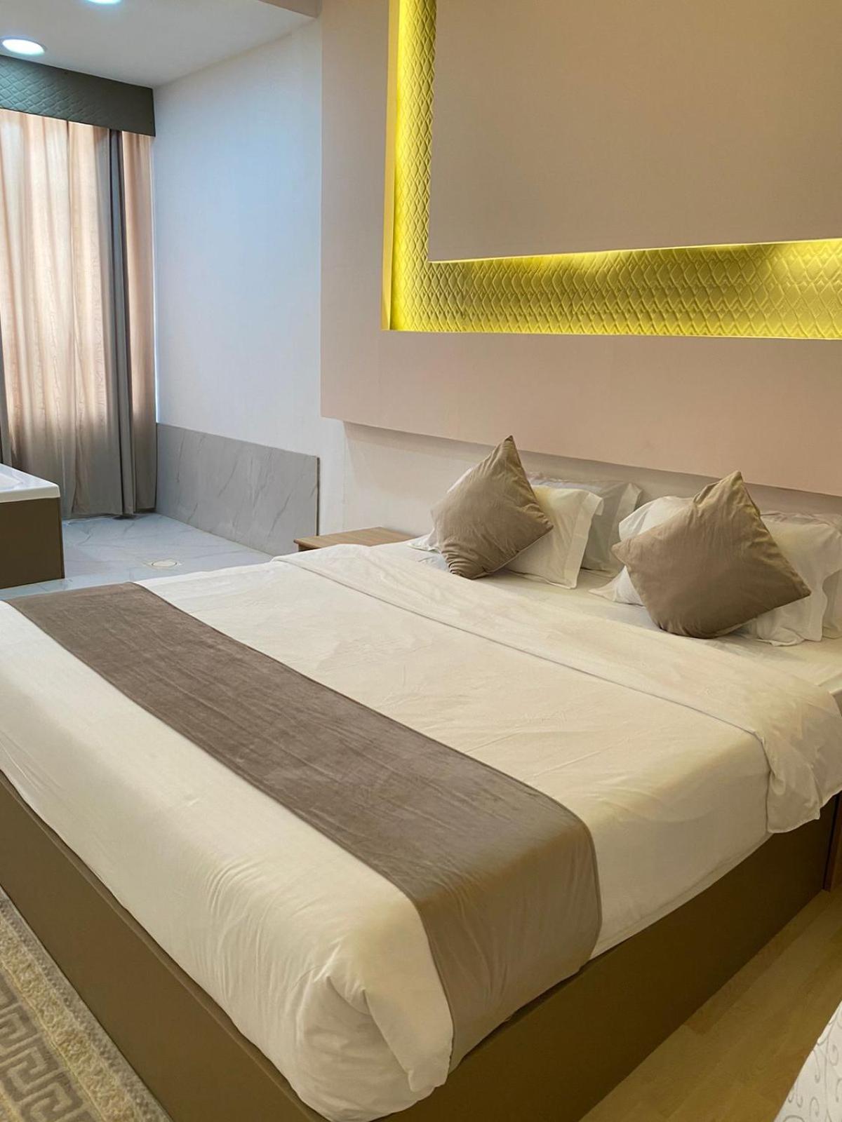 Al Hussam Hotel Apartments Rusayl エクステリア 写真