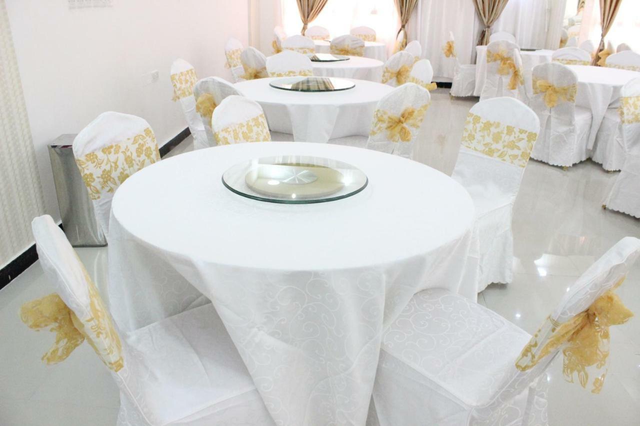 Al Hussam Hotel Apartments Rusayl エクステリア 写真